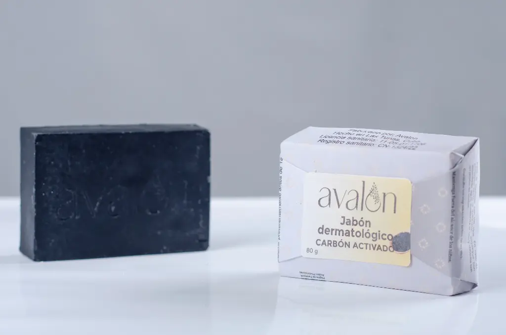 Jabon de Carbón Activado 80 g